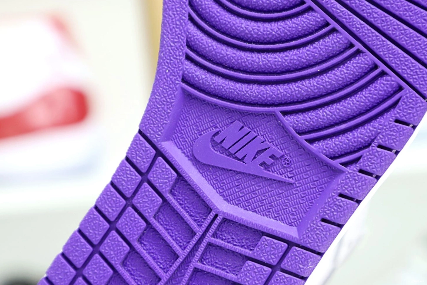 1 OG Air Court Purple Jordan High 0825